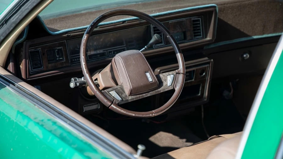 1986 Oldsmobile Cutlass 5th Gen - Image 12 of 12