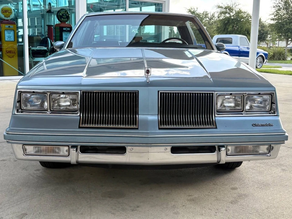 1986 Oldsmobile Cutlass 5th Gen - Image 2 of 31