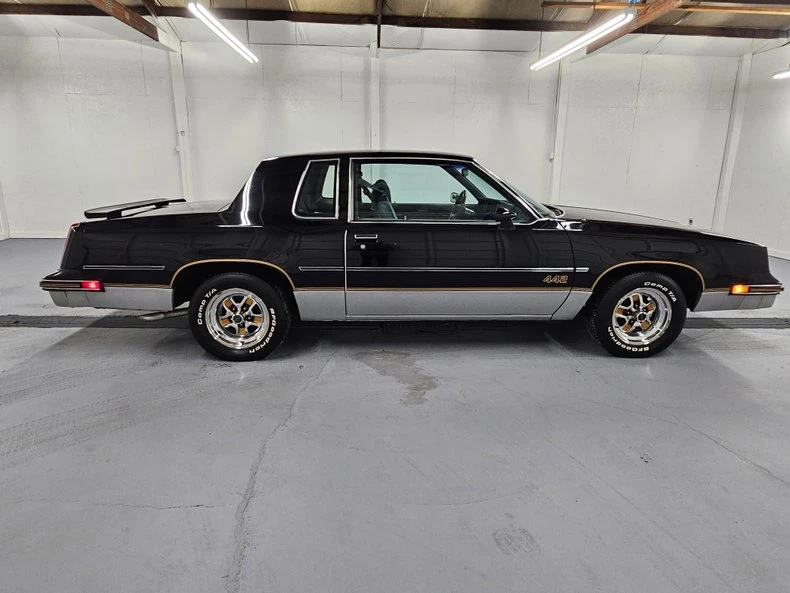 1986 Oldsmobile Cutlass 5th Gen - Image 3 of 31