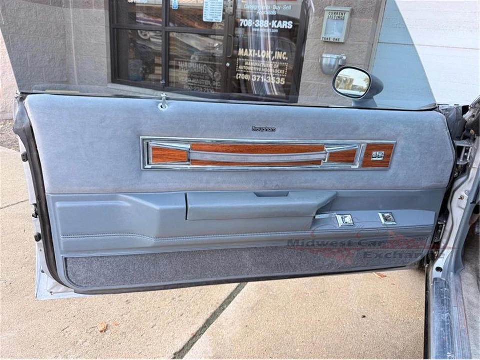 1986 Oldsmobile Cutlass Supreme - Image 15 of 31