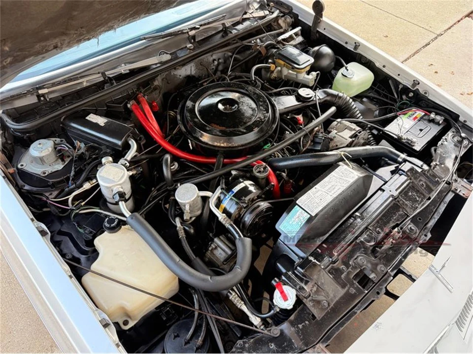 1986 Oldsmobile Cutlass Supreme - Image 20 of 31