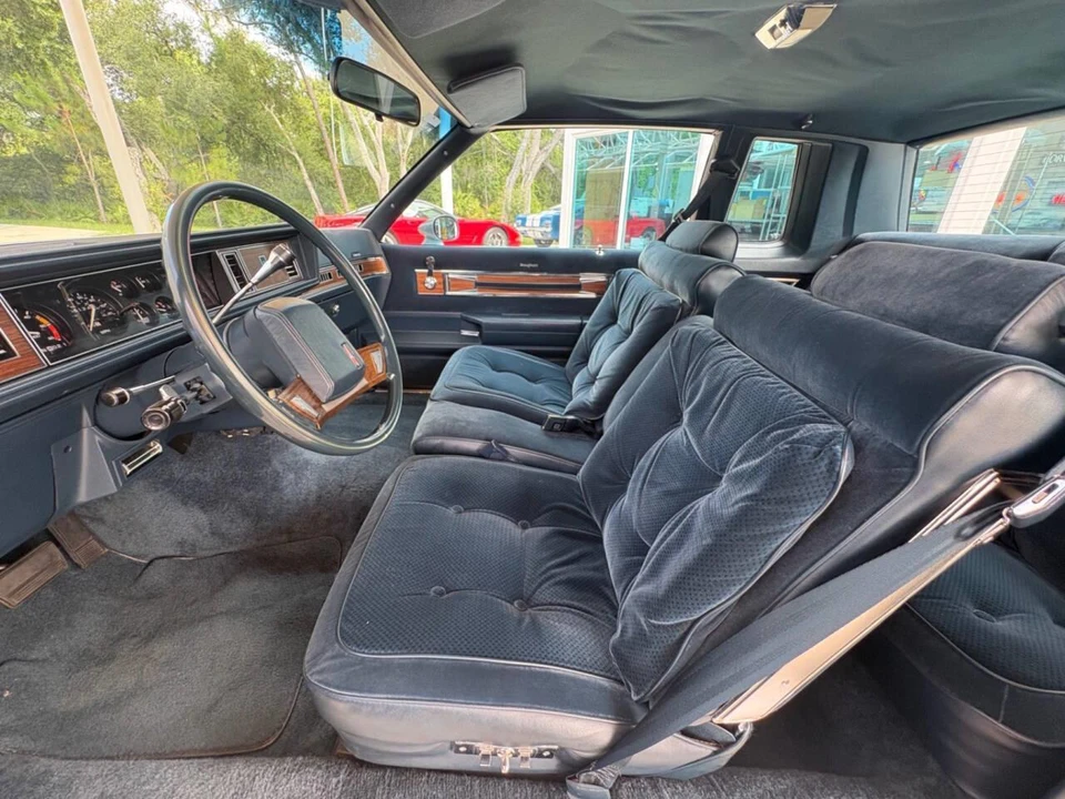1986 Oldsmobile Cutlass Supreme - Image 25 of 31
