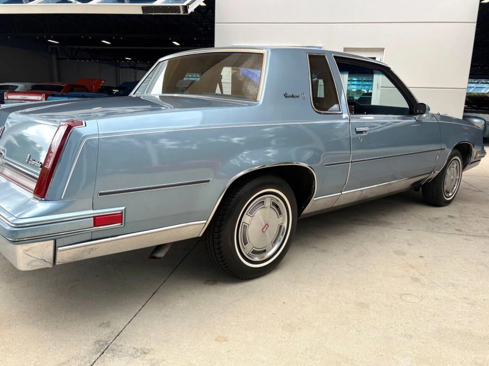1986 Oldsmobile Cutlass Supreme - Image 16 of 31