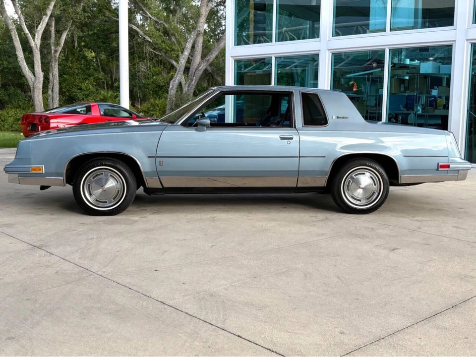 1986 Oldsmobile Cutlass Supreme - Image 10 of 31
