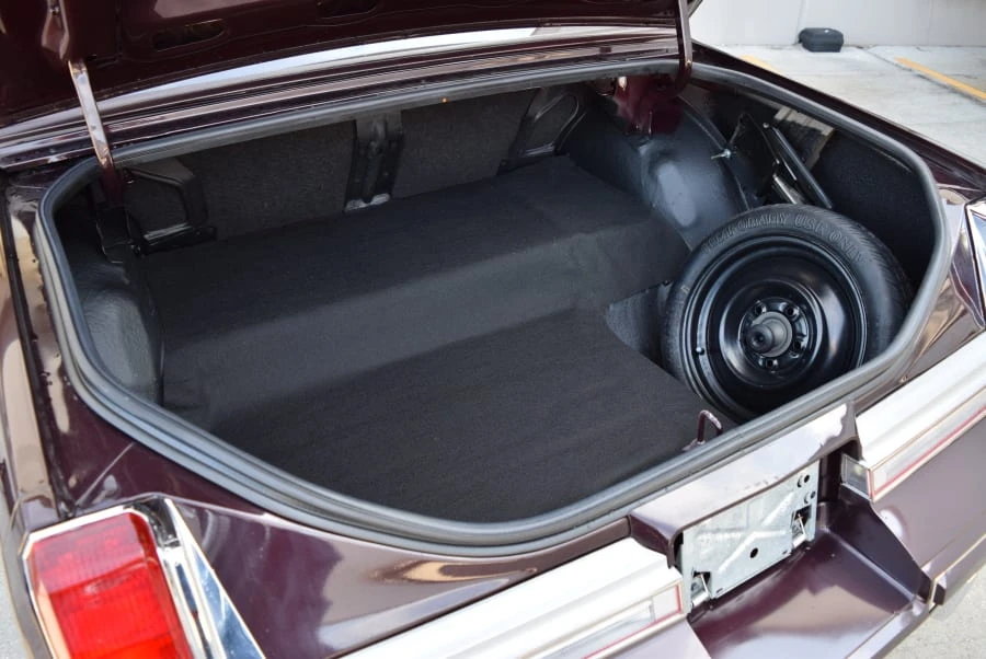 1986 Oldsmobile Cutlass Supreme - Image 9 of 10
