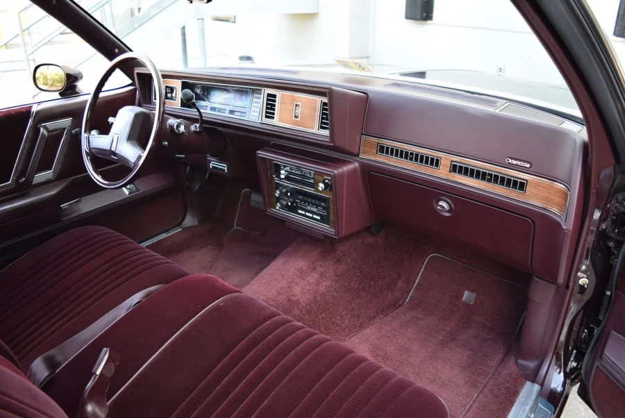 1986 Oldsmobile Cutlass Supreme - Image 10 of 10