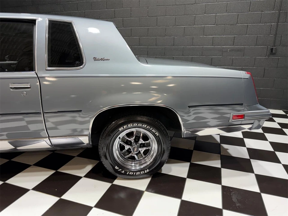 1986 Oldsmobile Cutlass Supreme - Image 24 of 31