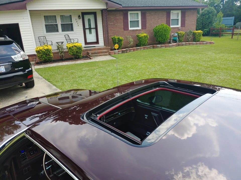 1986 Oldsmobile Cutlass Supreme - Image 2 of 10