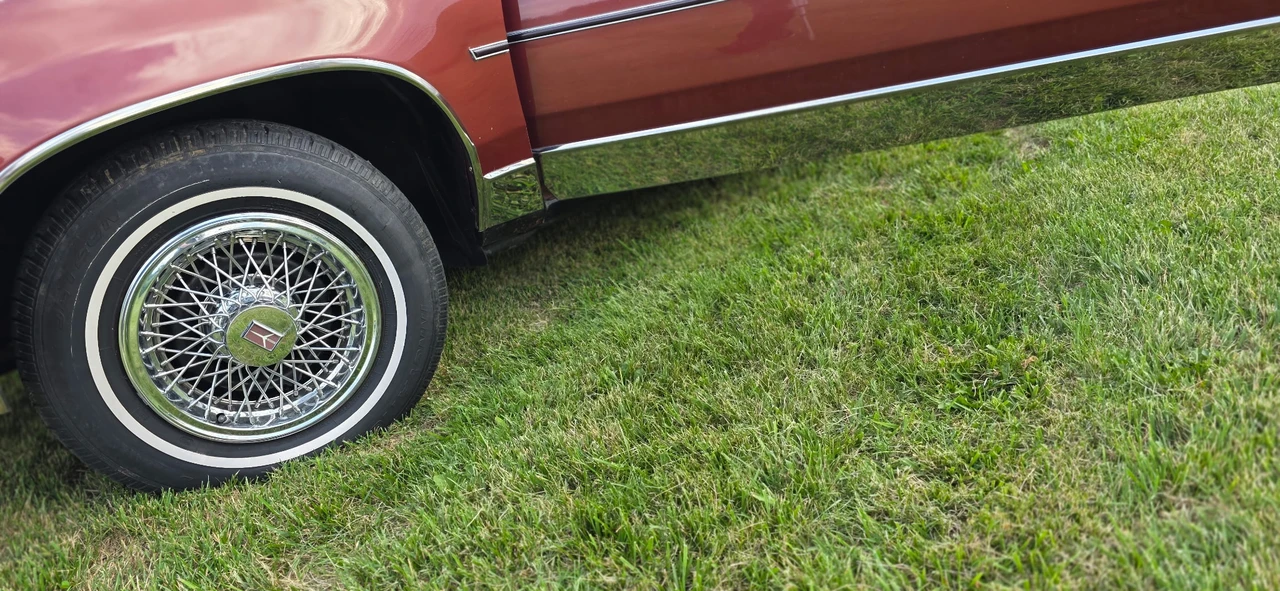 1986 Oldsmobile Cutlass Supreme - Image 28 of 31