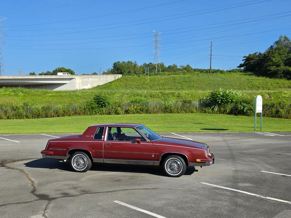 1986 Oldsmobile Cutlass Supreme - Image 14 of 31