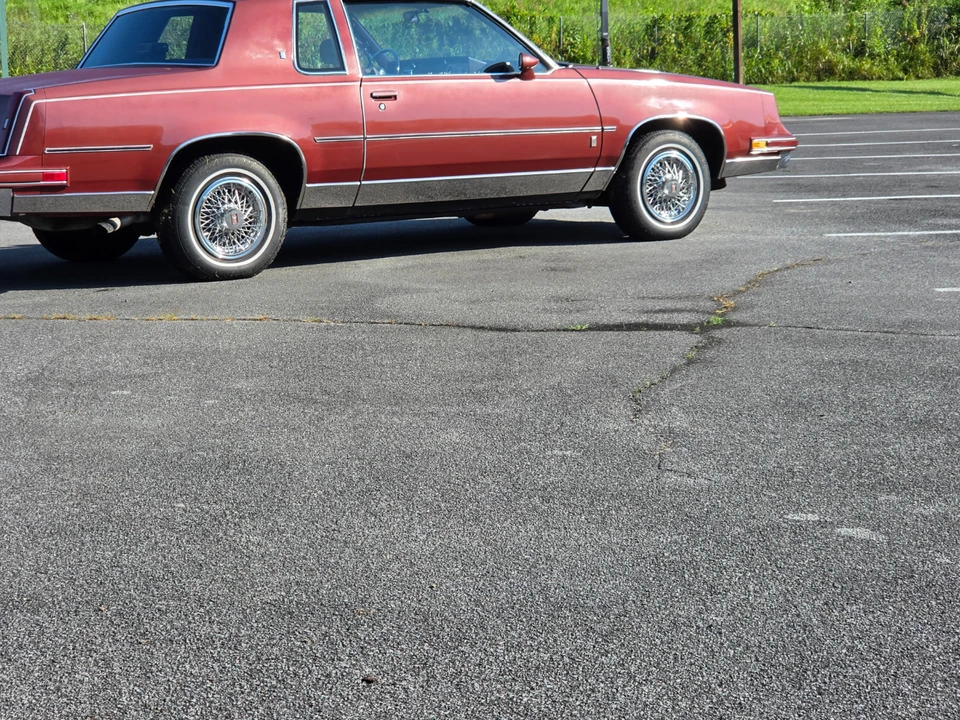 1986 Oldsmobile Cutlass Supreme - Image 19 of 31