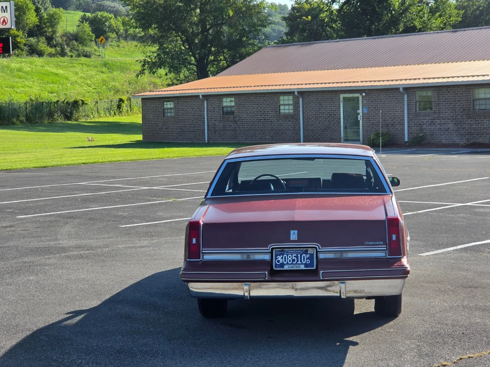 1986 Oldsmobile Cutlass Supreme - Image 22 of 31