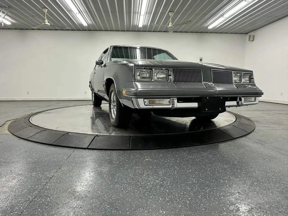 1986 Oldsmobile Cutlass Supreme - Image 7 of 31
