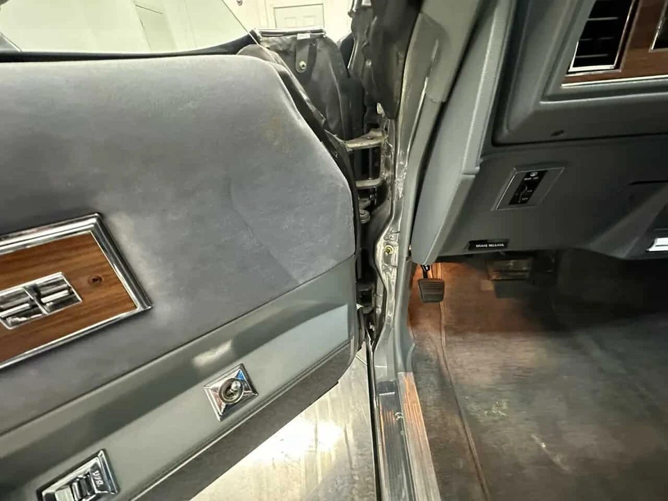 1986 Oldsmobile Cutlass Supreme - Image 30 of 31
