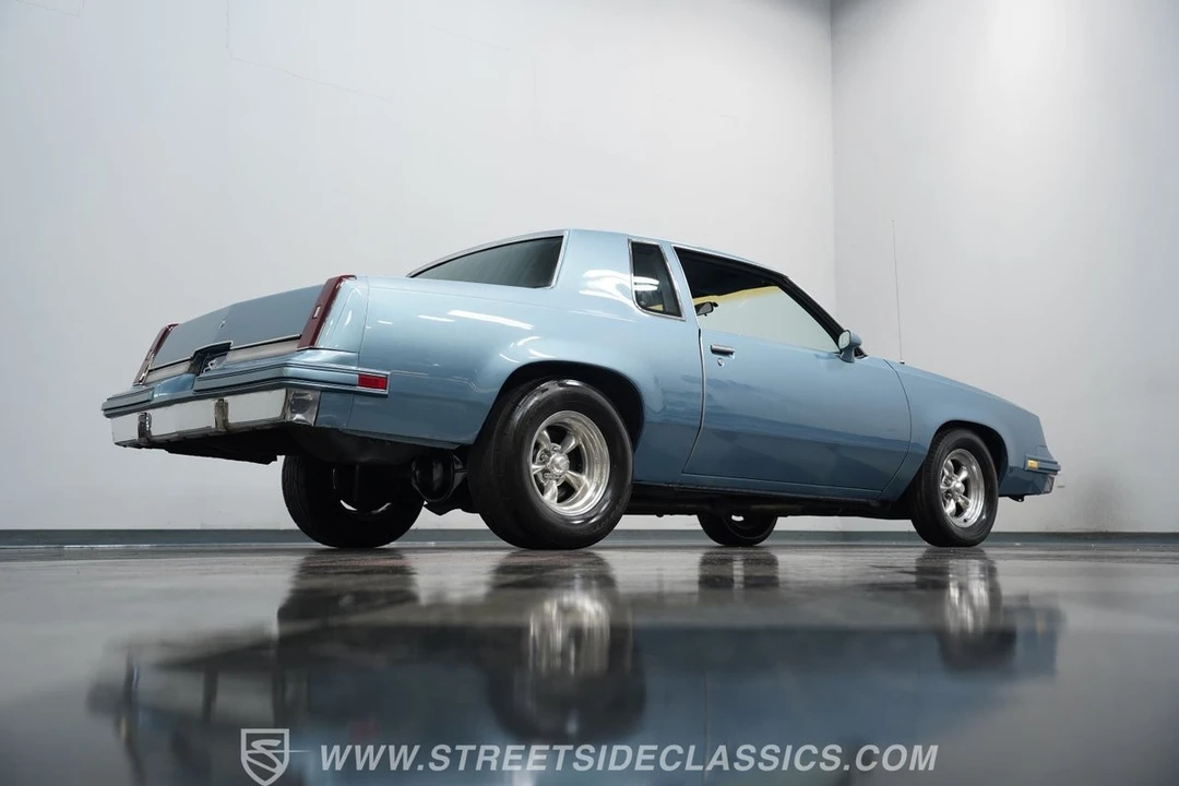 1986 Oldsmobile Cutlass Supreme - Image 27 of 31
