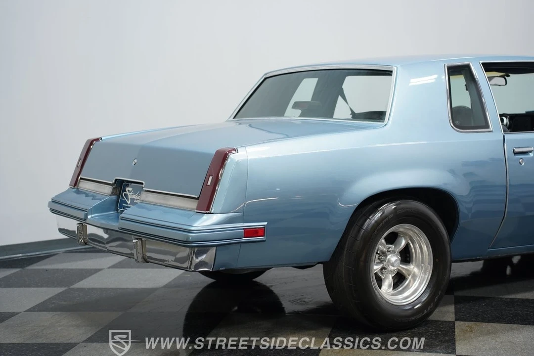 1986 Oldsmobile Cutlass Supreme - Image 26 of 31