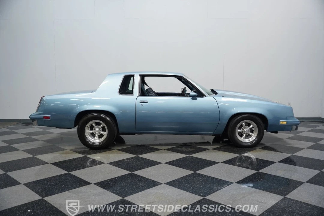 1986 Oldsmobile Cutlass Supreme - Image 15 of 31