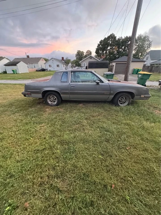 1986 Oldsmobile Cutlass 5th Gen - Image 6 of 6