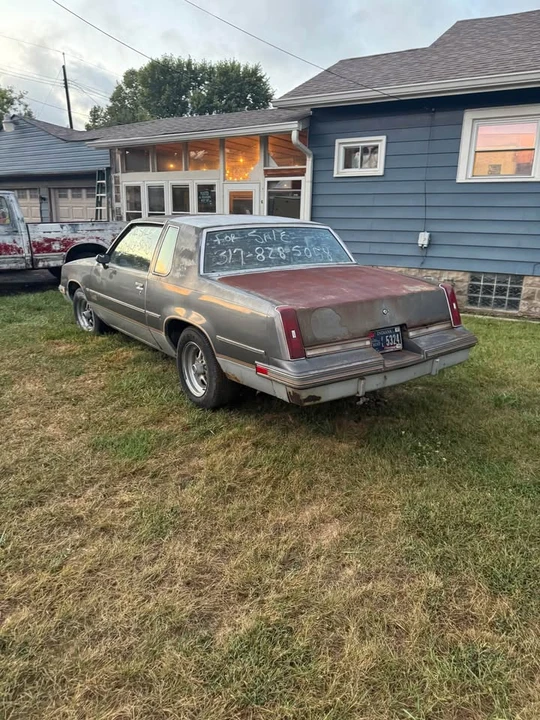 1986 Oldsmobile Cutlass 5th Gen - Image 2 of 6