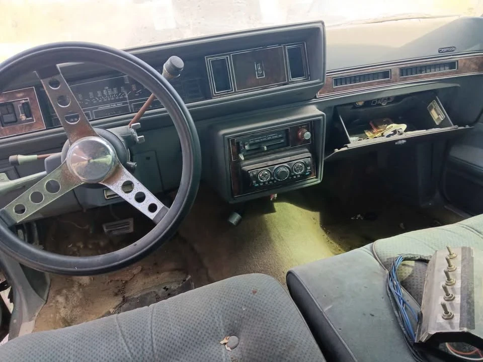 1986 Oldsmobile Cutlass 5th Gen - Image 4 of 10