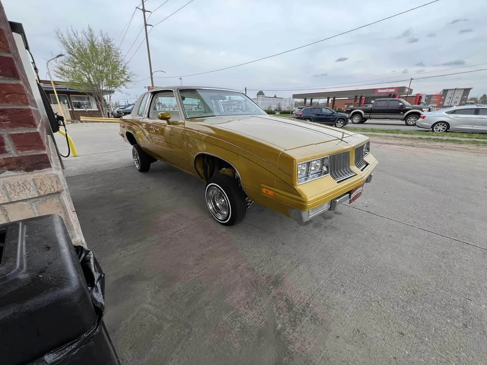 1986 Oldsmobile Cutlass 5th Gen - Image 3 of 14