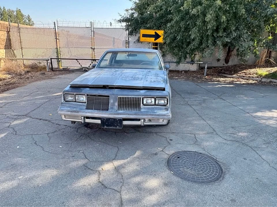 1986 Oldsmobile Cutlass Supreme - Image 2 of 10