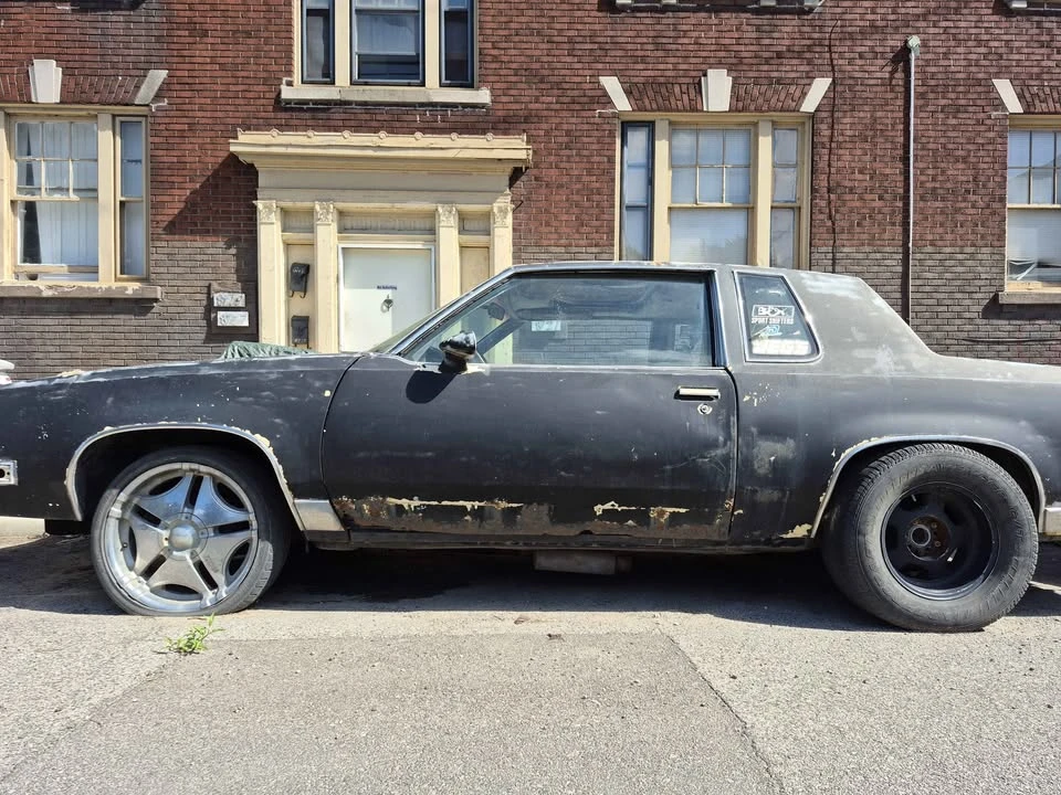 1986 Oldsmobile Cutlass Supreme - Image 4 of 10