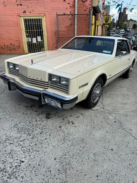1986 Oldsmobile Toronado - Image 10 of 10