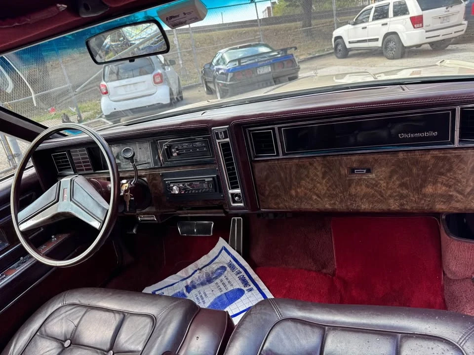 1986 Oldsmobile Toronado - Image 11 of 18