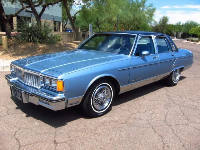1986 Pontiac Parisienne - Image 2 of 5