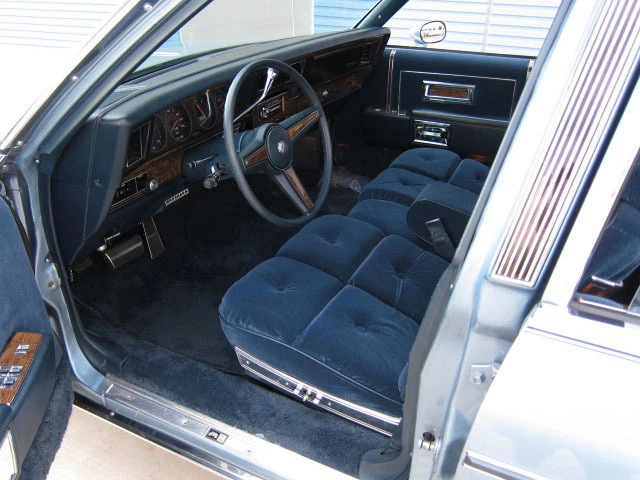 1986 Pontiac Parisienne - Image 4 of 5