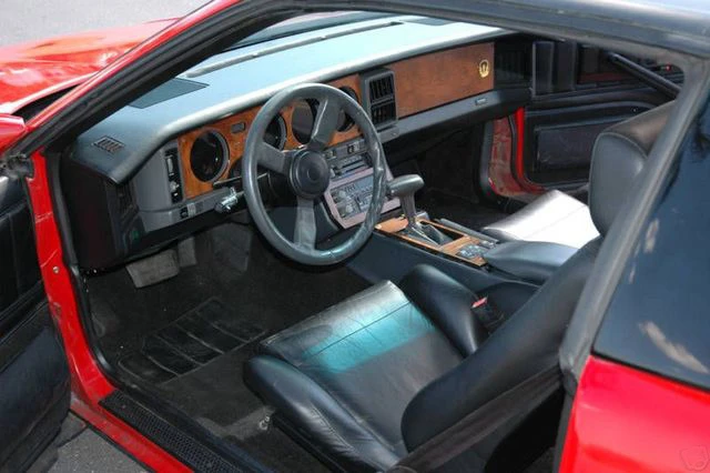1986 Pontiac - Image 4 of 5