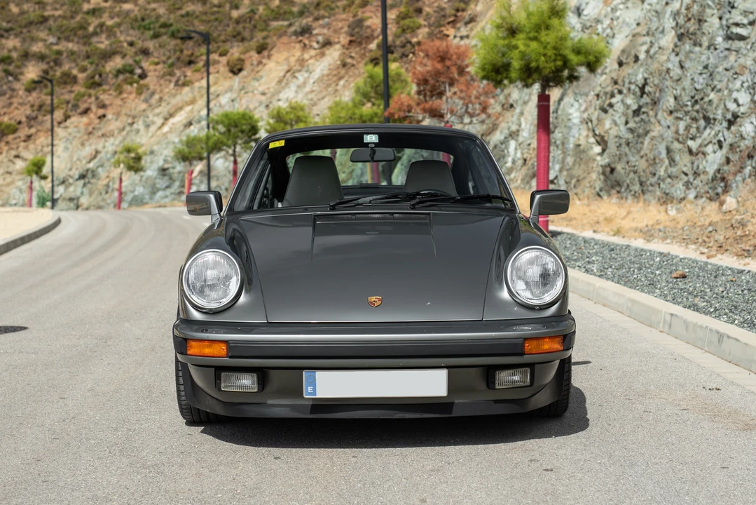 1986 Porsche 911 Carrera 3.2 - Image 3 of 31