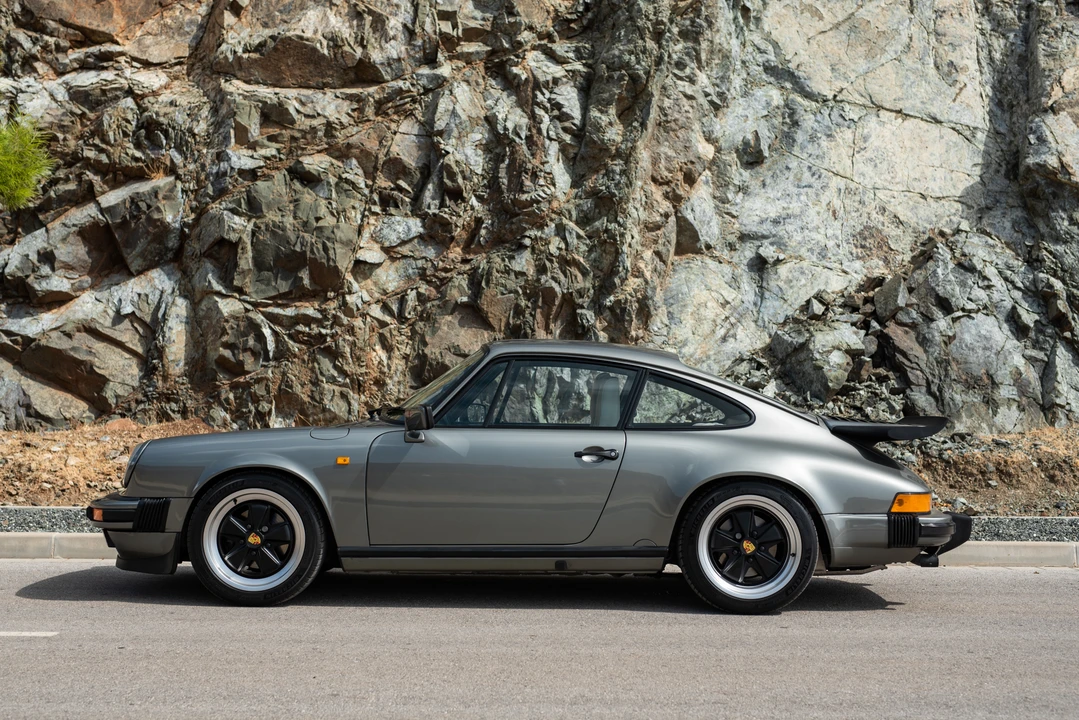 1986 Porsche 911 Carrera 3.2 - Image 5 of 31
