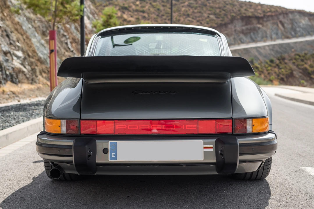 1986 Porsche 911 Carrera 3.2 - Image 22 of 31