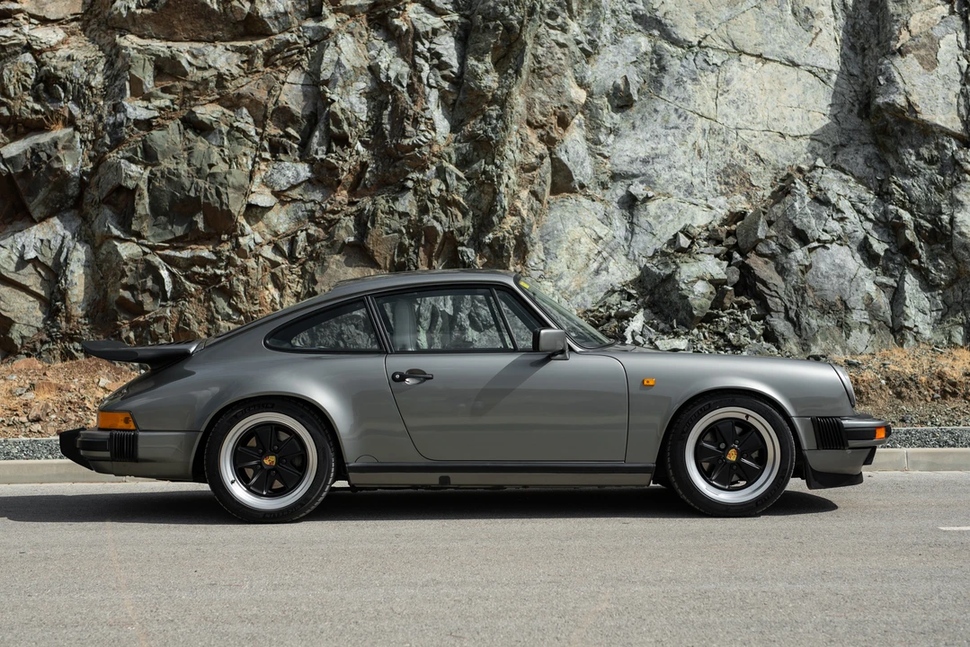 1986 Porsche 911 Carrera 3.2 - Image 15 of 31