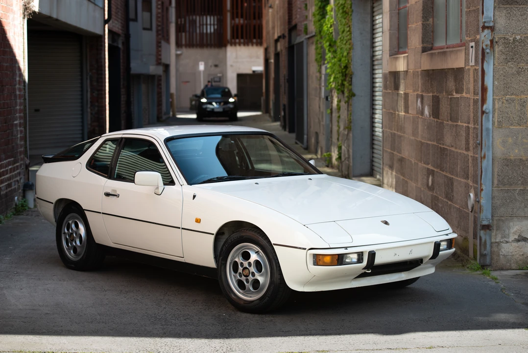 1986 Porsche 924 S - Image 12 of 31