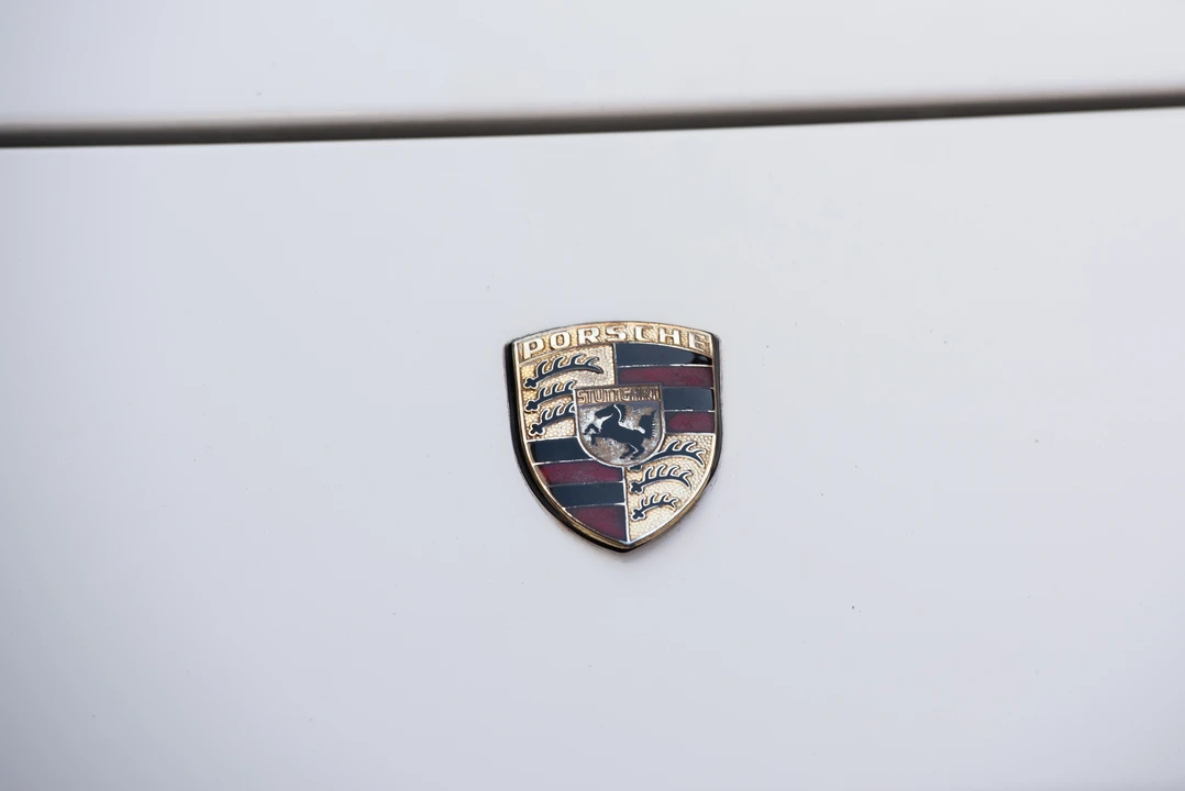 1986 Porsche 924 S - Image 26 of 31