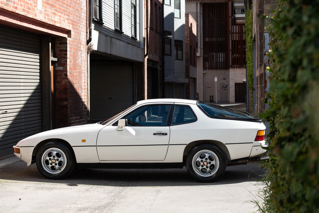 1986 Porsche 924 S - Image 17 of 31