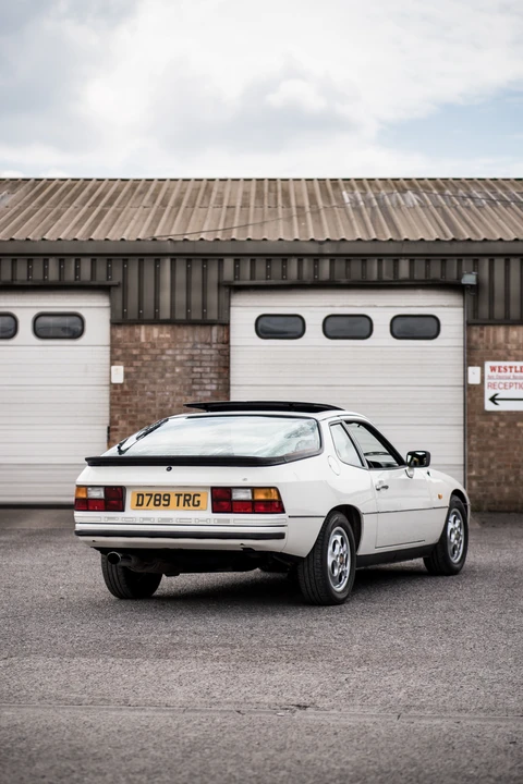 1986 Porsche 924 S - Image 17 of 31