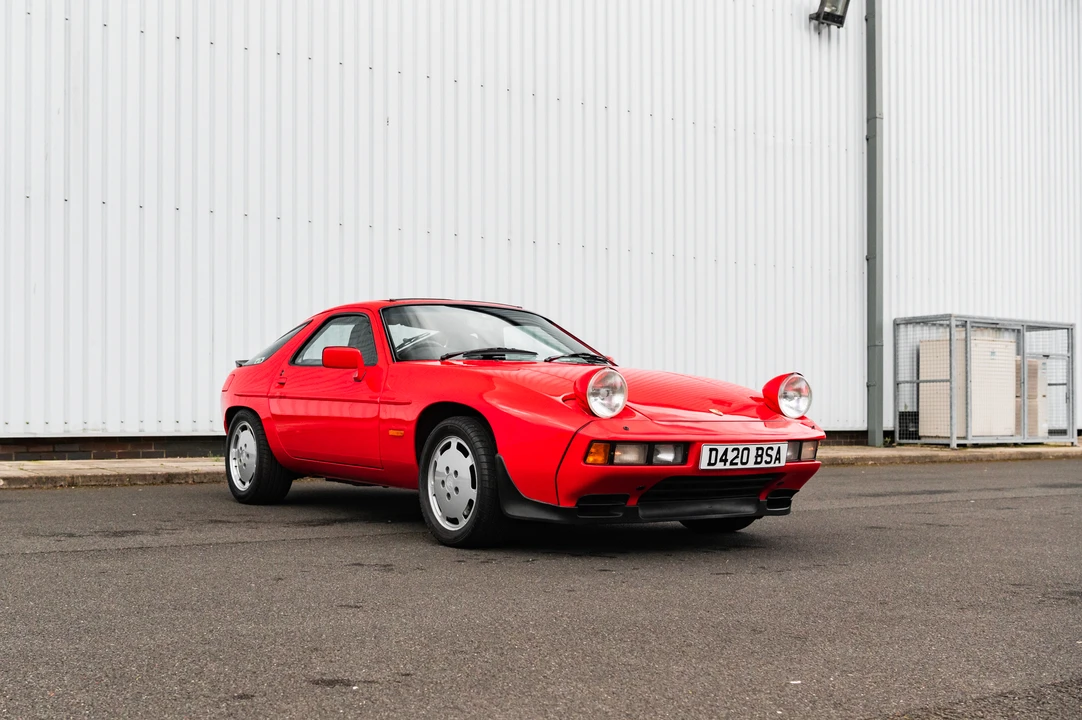 1986 Porsche 928 S - Image 13 of 31