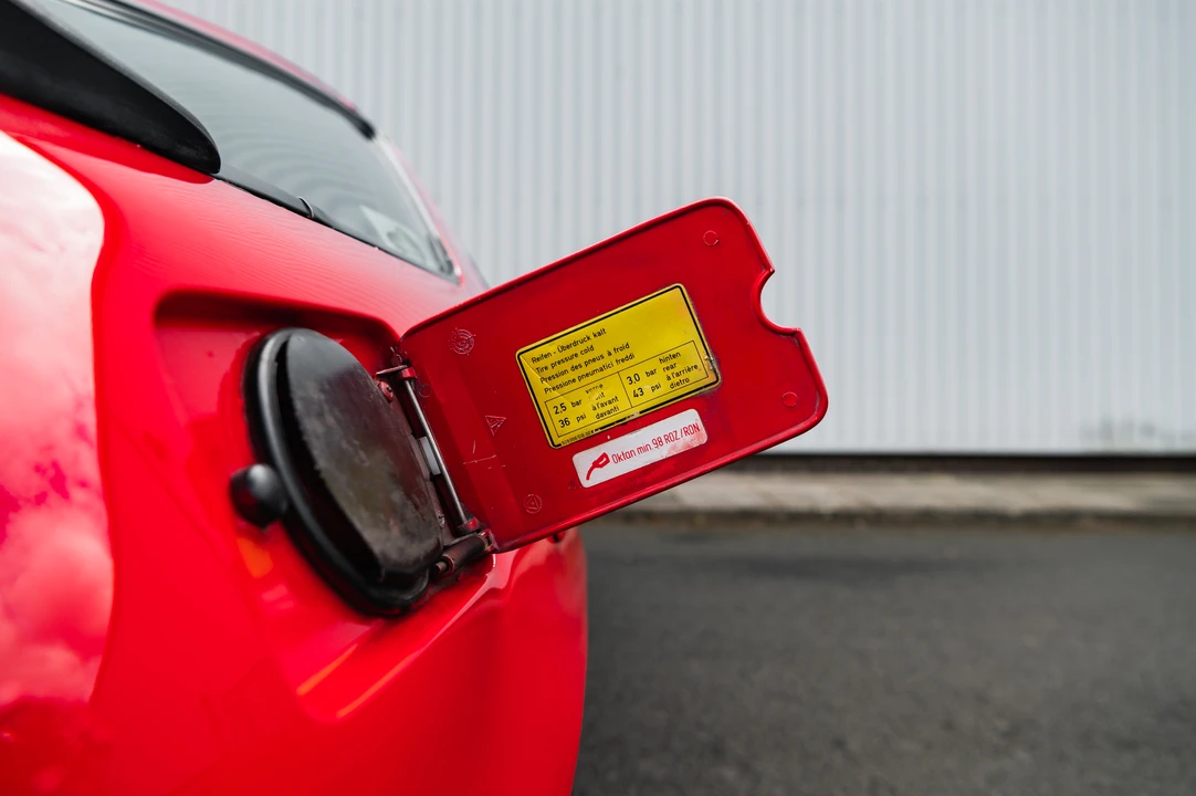 1986 Porsche 928 S - Image 26 of 31