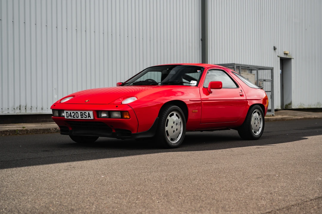 1986 Porsche 928 S - Image 14 of 31