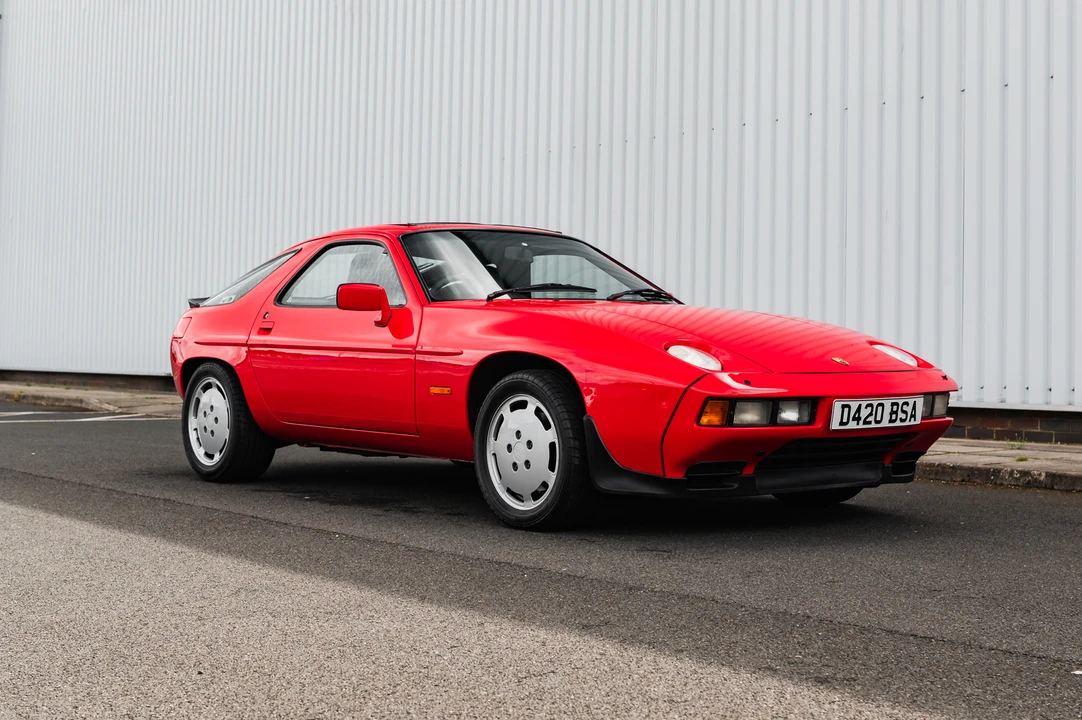 1986 Porsche 928 S - Image 5 of 31