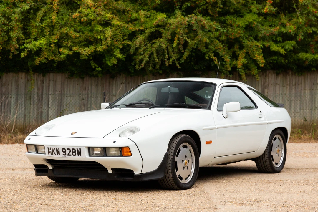 1986 Porsche 928 S - Image 2 of 31