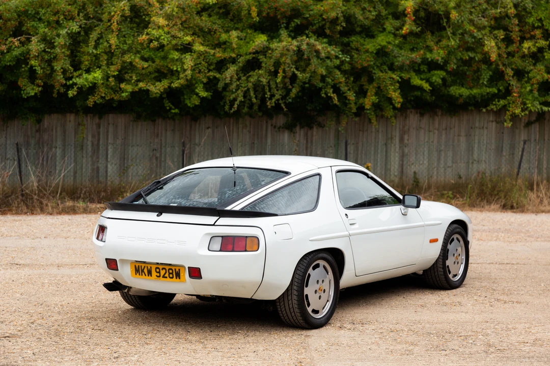 1986 Porsche 928 S - Image 9 of 31