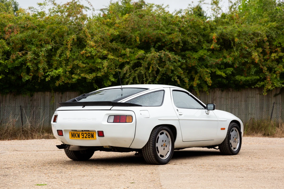 1986 Porsche 928 S - Image 16 of 31
