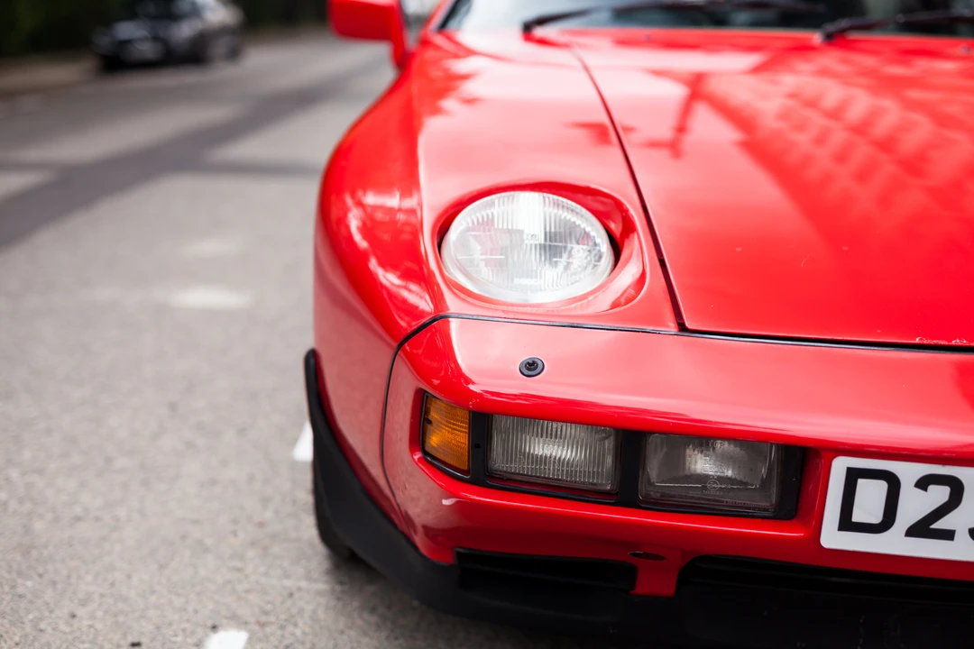 1986 Porsche 928 S - Image 8 of 31