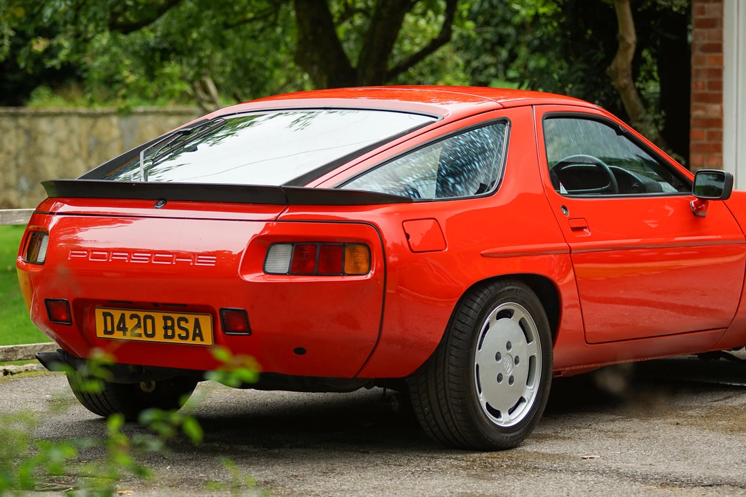 1986 Porsche 928 S - Image 18 of 31