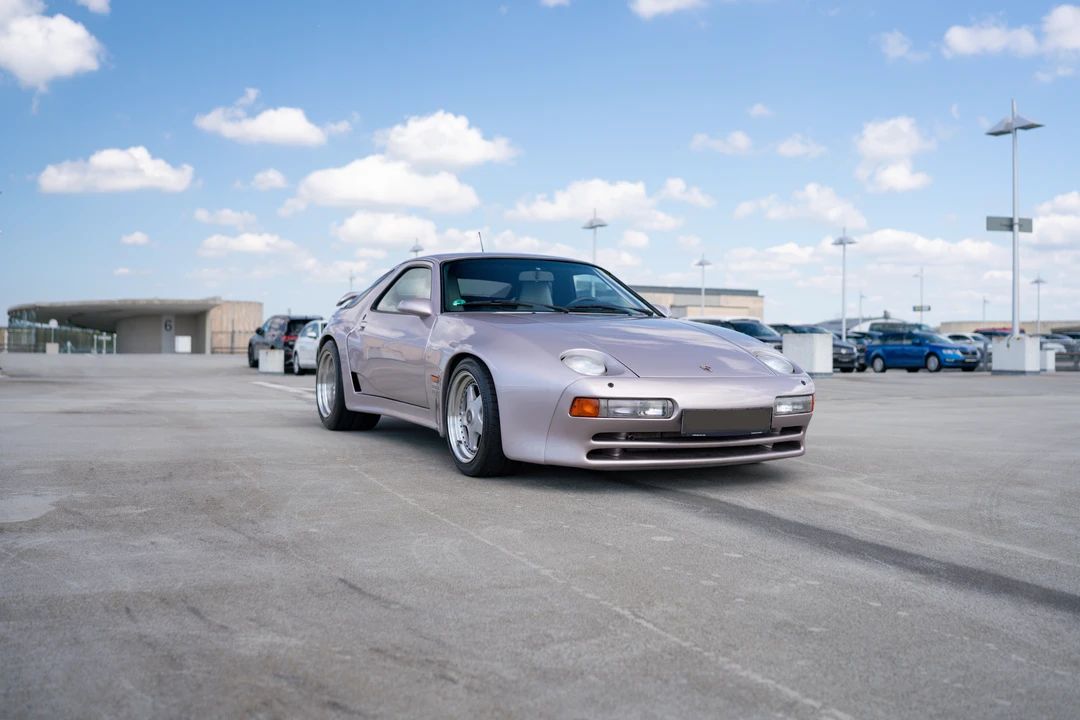 1986 Porsche 928 S - Image 10 of 31